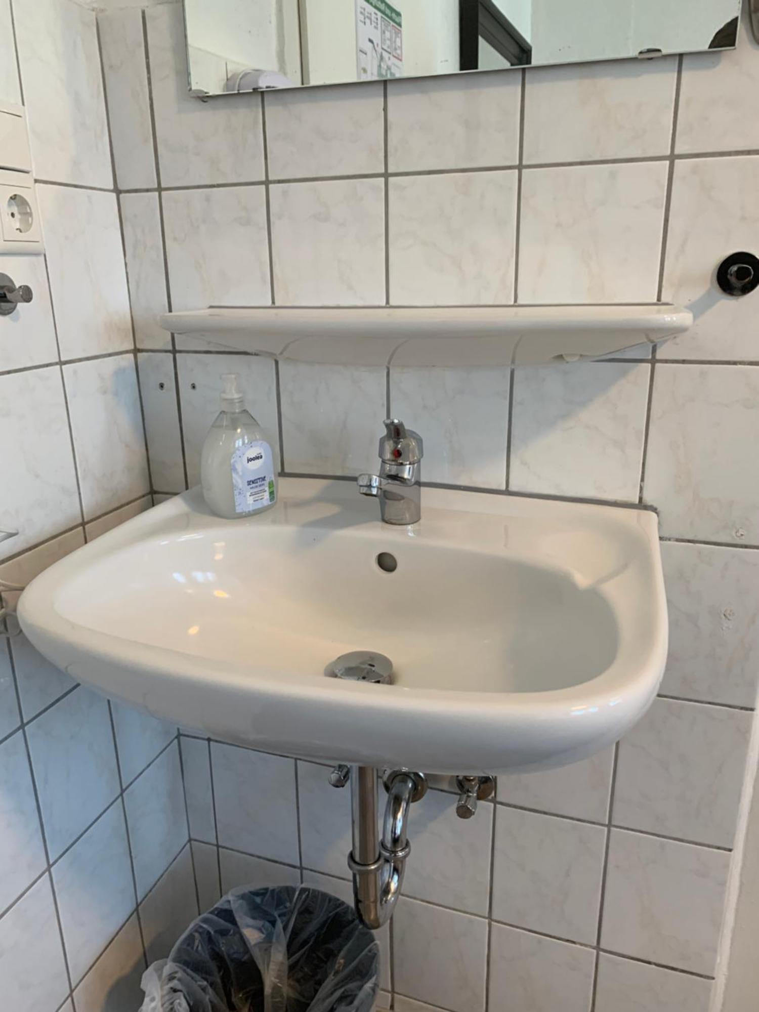 Hotel Bee Fang Hamburg Bagian luar foto
