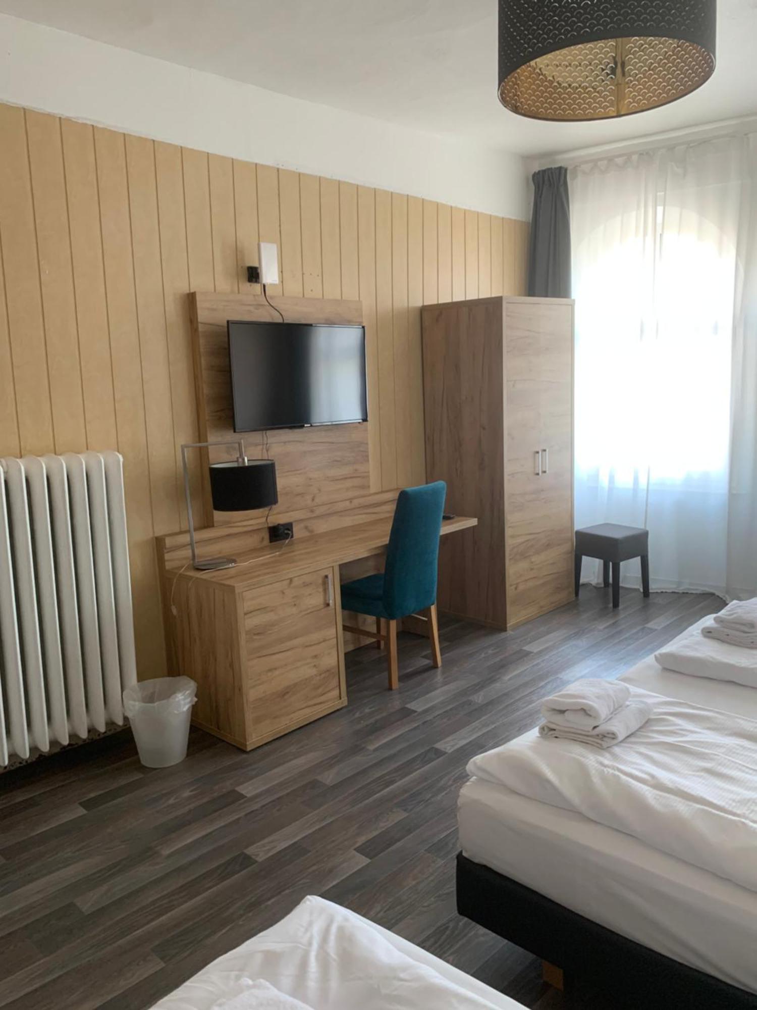 Hotel Bee Fang Hamburg Bagian luar foto
