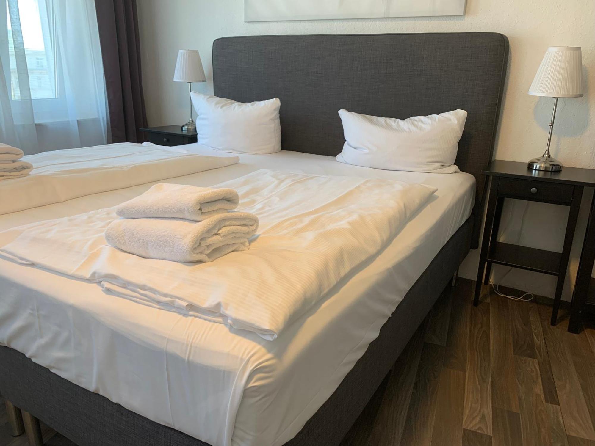 Hotel Bee Fang Hamburg Bagian luar foto